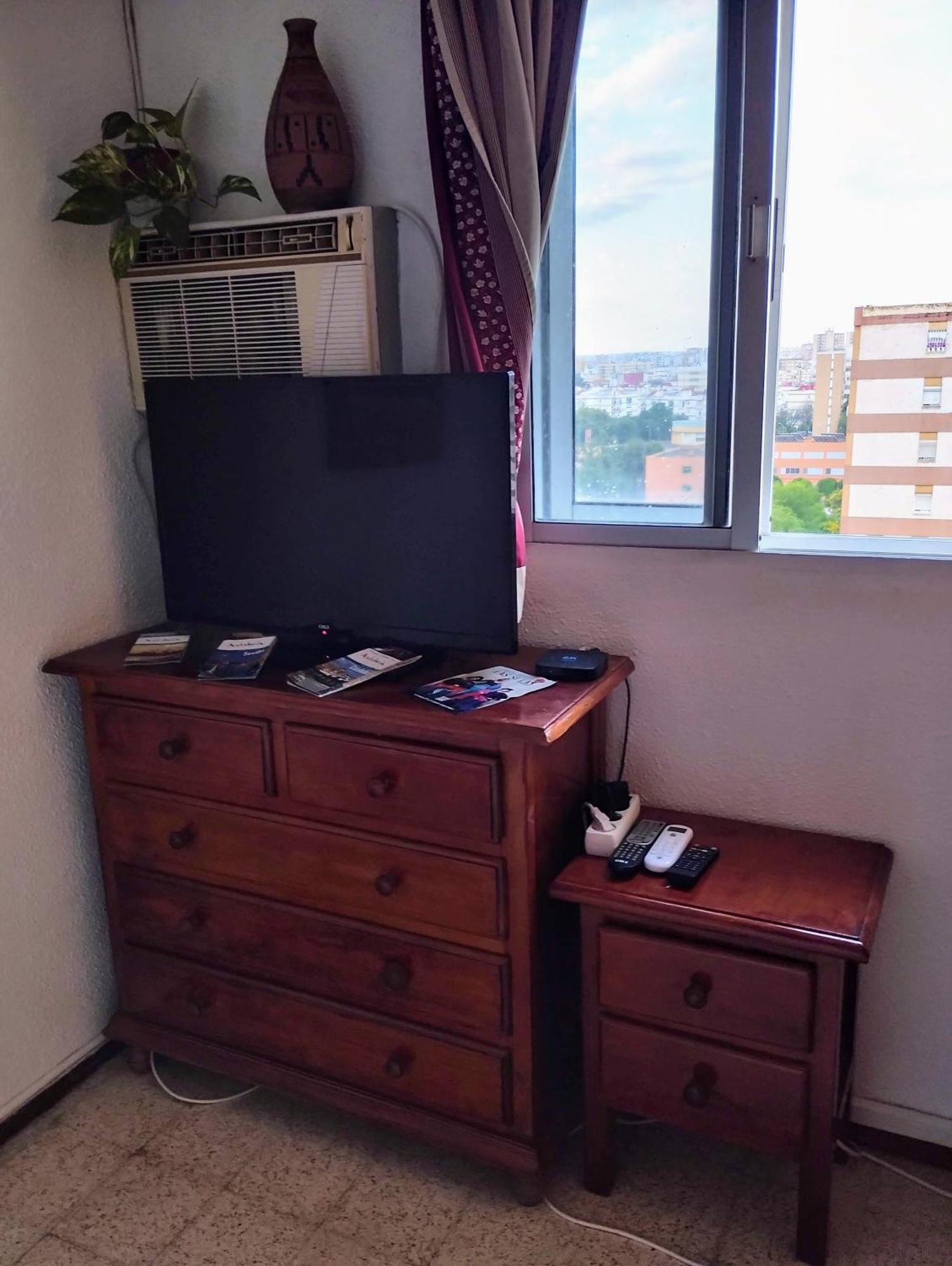 Habitaciones Privadas Con Cama Doble En Sevilla Esterno foto