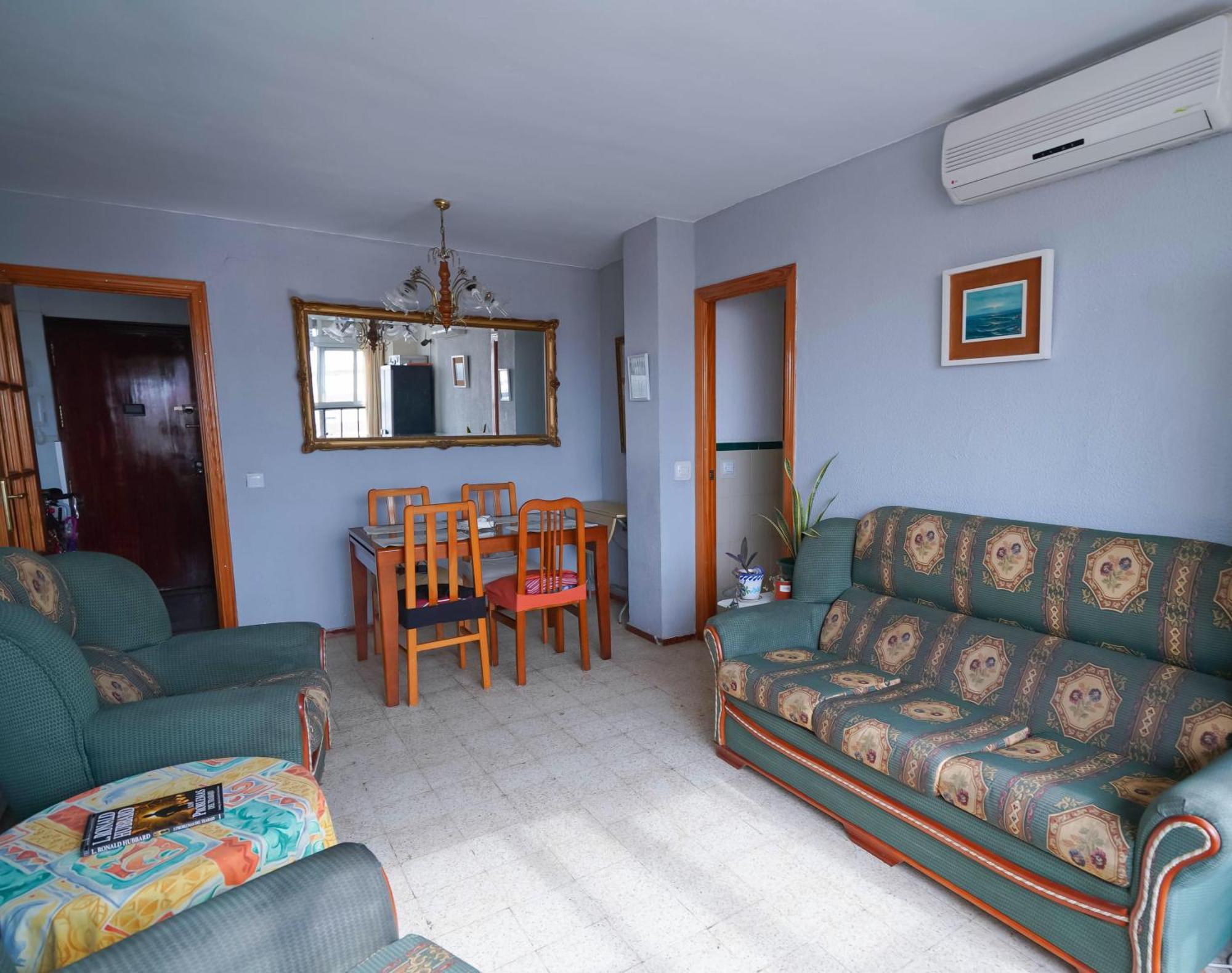 Habitaciones Privadas Con Cama Doble En Sevilla Esterno foto